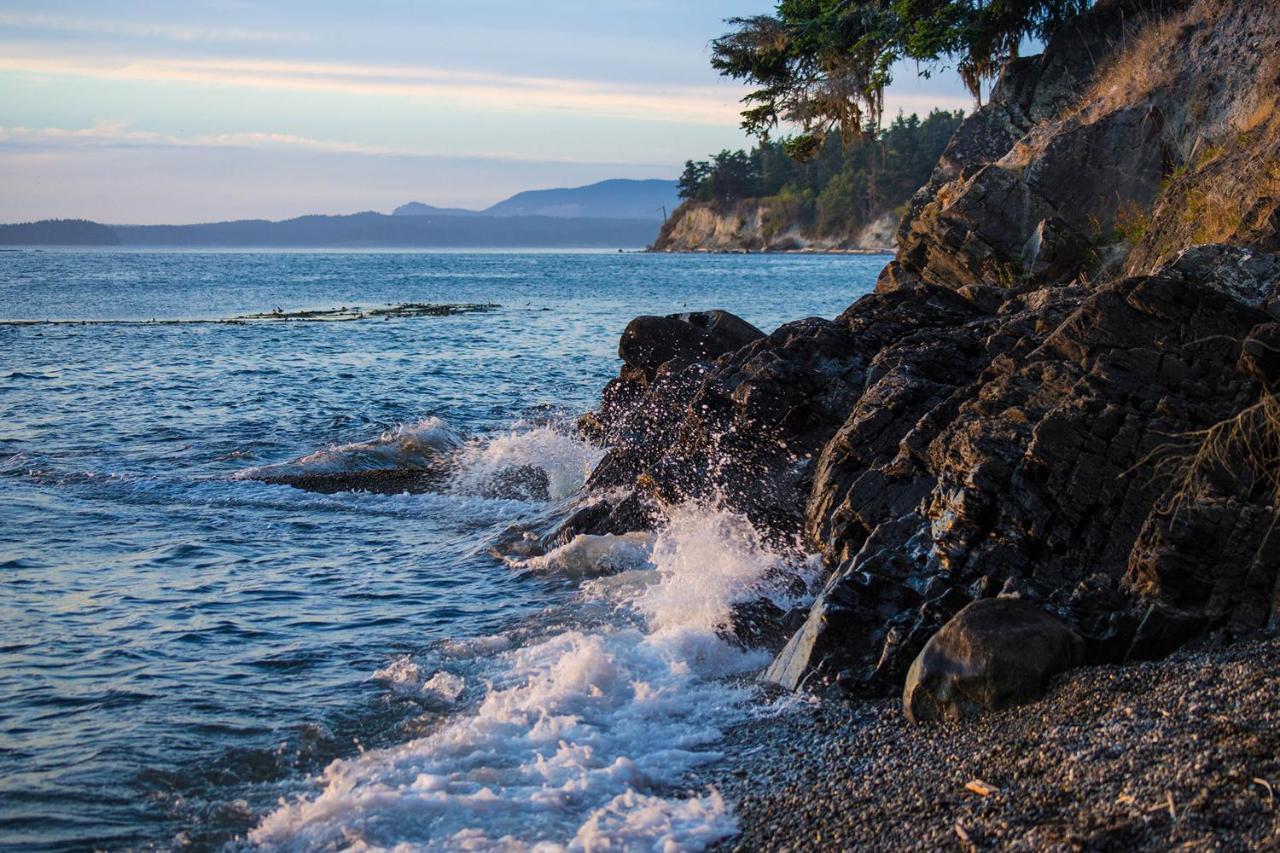 57 Mud Bay Islandale